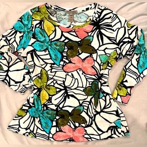 Light as Air! SHARON YOUNG (EUC, Size L) Woven Summer Sweater